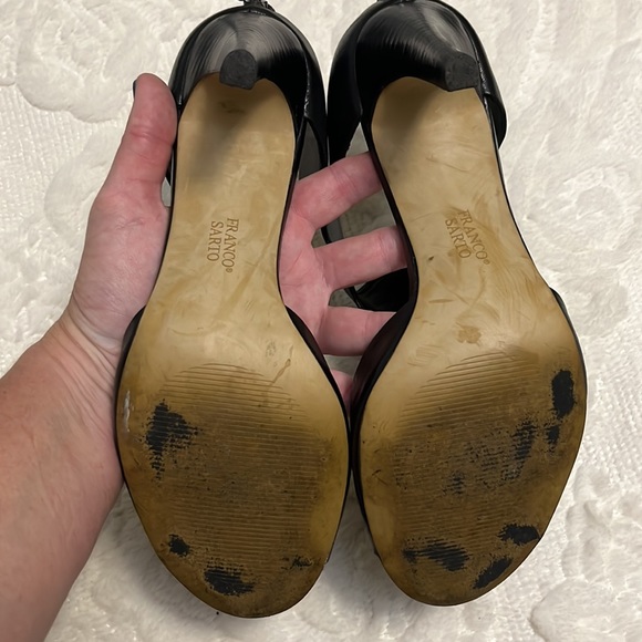 Franco Sarto cut out heels - Picture 6 of 6